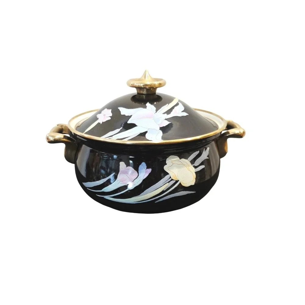 Mikasa Black Enamel Dutch‎ Oven, Floral Iris Pattern, Lidded Pot, Japanese Made